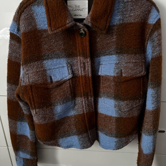 Wilfred Free “The Ganna Cropped Shirt Jacket” - Picture 12 of 12